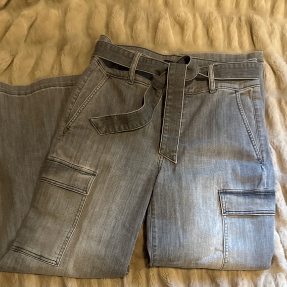 NWOT White House Black Market Women's Gray Flare Jeans - Picture 1 of 3
